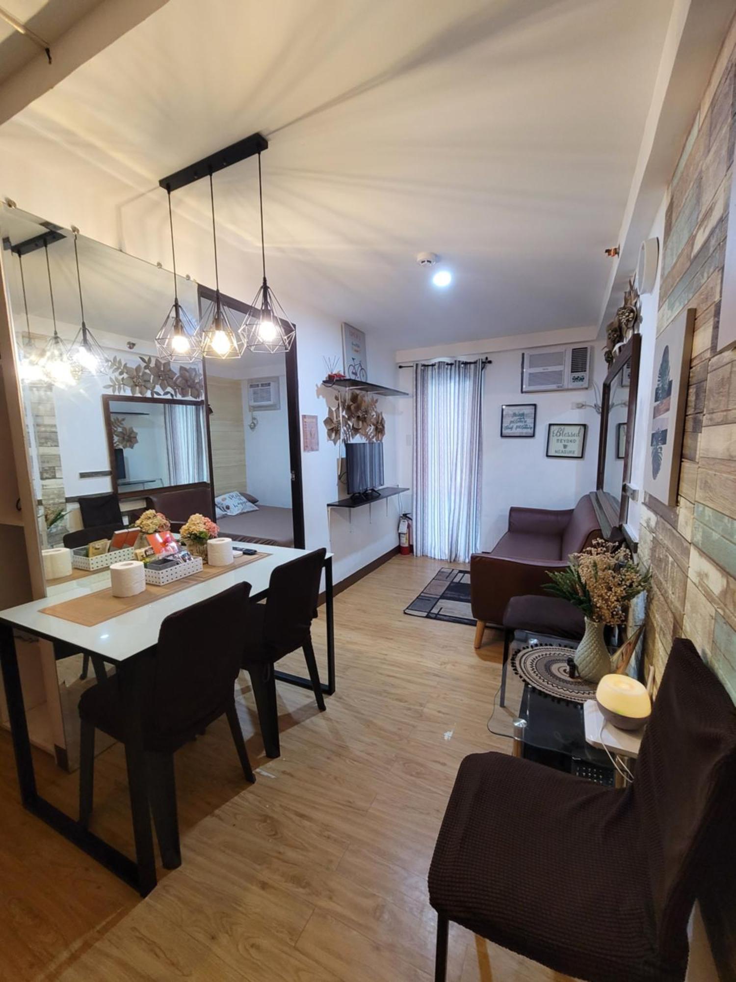 Arezzo Davao Near Sm Lanang & Airport Apartment Room photo
